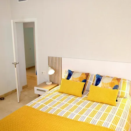 Apartment Modern Three Bedroom Apart- 6 Pools- Gym -sun 482 Estepona