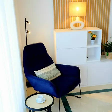 Modern Three Bedroom Apart- 6 Pools- Gym -sun 482 * Estepona