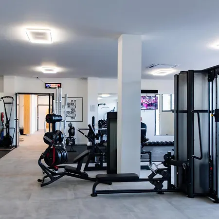 Modern Three Bedroom Apart- 6 Pools- Gym -sun 482 Apartment *