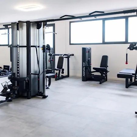 Modern Three Bedroom Apart- 6 Pools- Gym -sun 482 Apartment