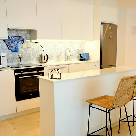 Modern Three Bedroom Apart- 6 Pools- Gym -sun 482 Apartment *