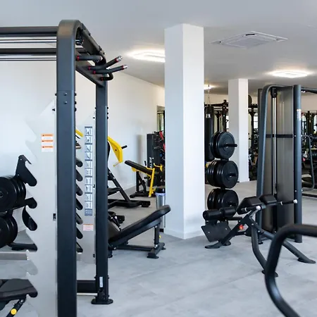 Modern Three Bedroom Apart- 6 Pools- Gym -sun 482 * Estepona